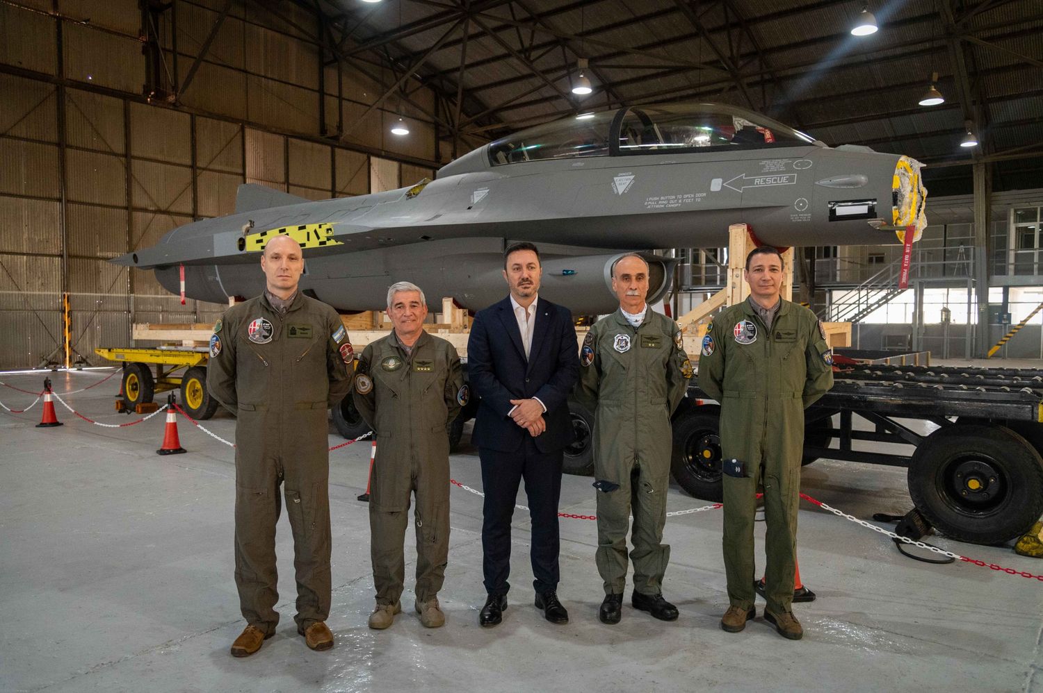 La Fuerza Aérea Argentina recibió el primer componente del Sistema de Armas F-16 Fighting Falcon