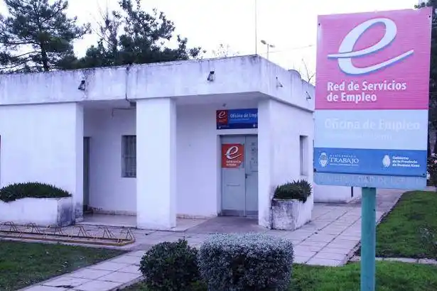 LOBERIA: Inscriben para obtener el monotributo social