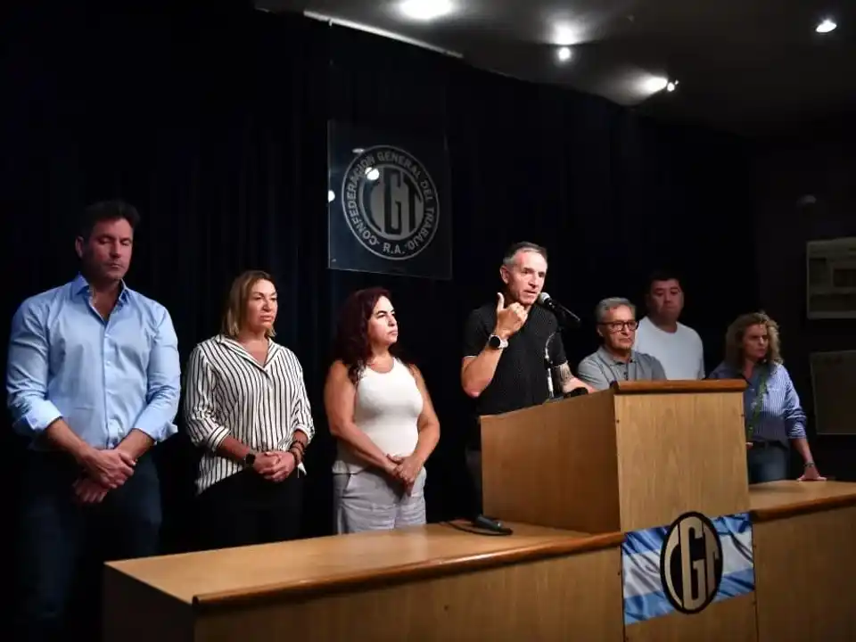 Jorge Sola, al frente de la conferencia de prensa de la CGT.