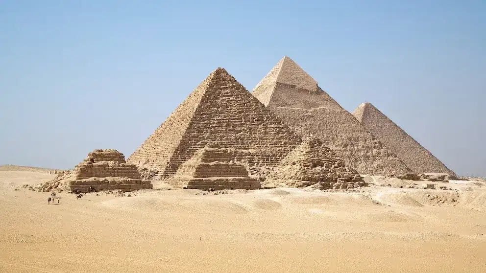 Argentina enfrenta a Egipto: cómo viven en el país de las pirámides y sus particulares vínculos con nuestro país