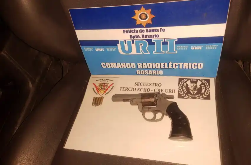 Dramático episodio de violencia doméstica en zona sur: apuntó a su esposa e hijo con una pistola y terminó detenido