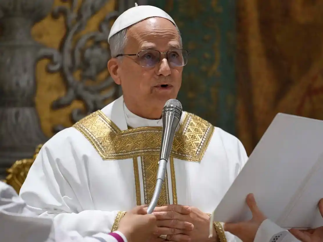 En su homilía, el sumo pontífice señaló que “me llamaron para llevar una cruz y para ser bendecido con esta misión”.