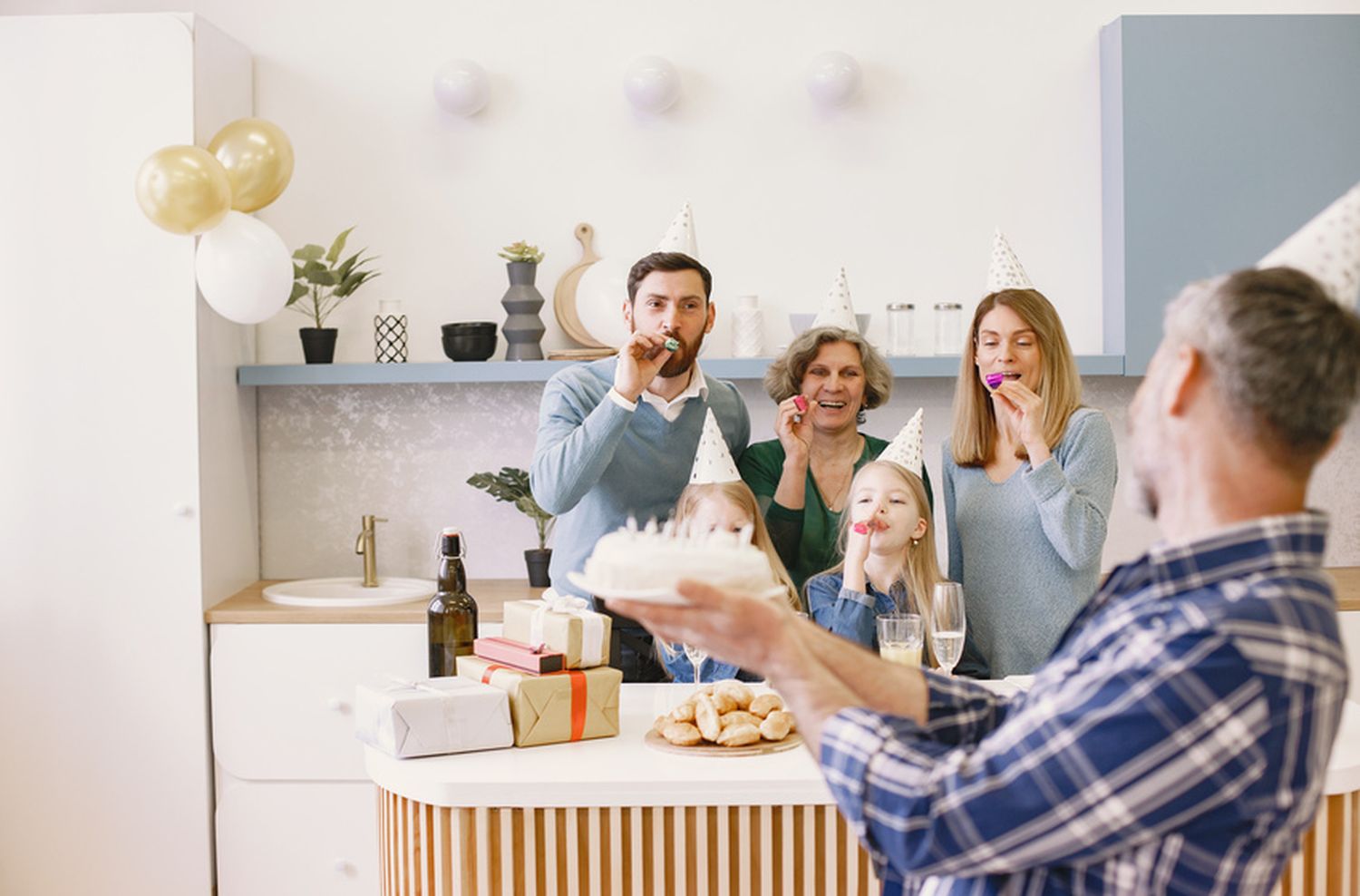 Festejos: tips para reducir gastos y calorías