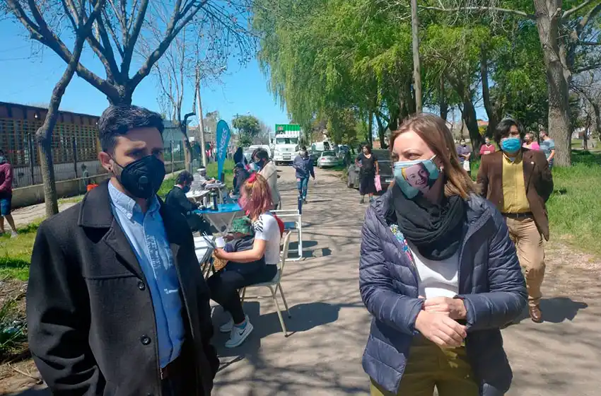 Provincia envía médicos terapistas a Mar del Plata y suma nuevas camas UTI al Modular