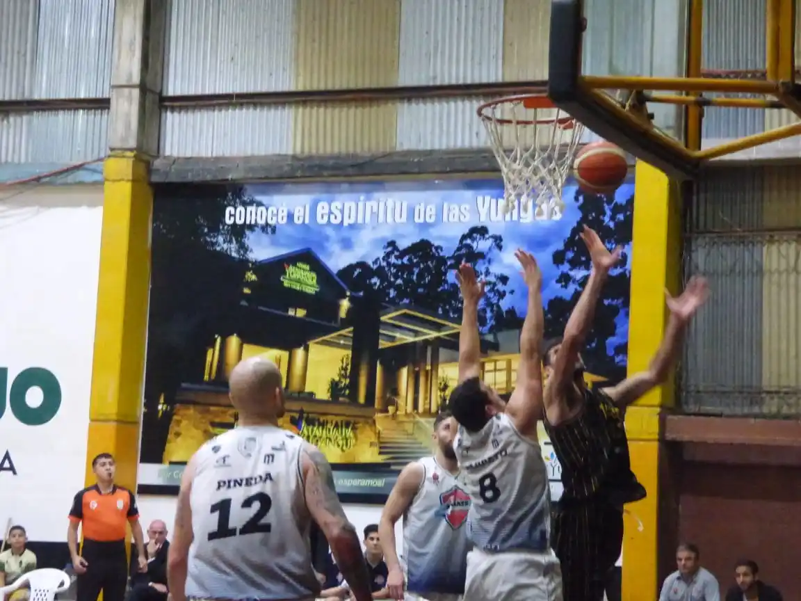 Polémica en el Torneo Federal: Acusan a Zárate Basket de "adulterar" la planilla de un partido