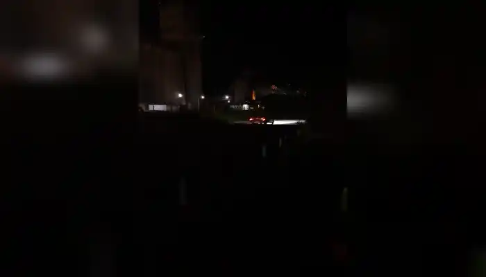 Boca de lobo en la bajada Néstor Kirchner