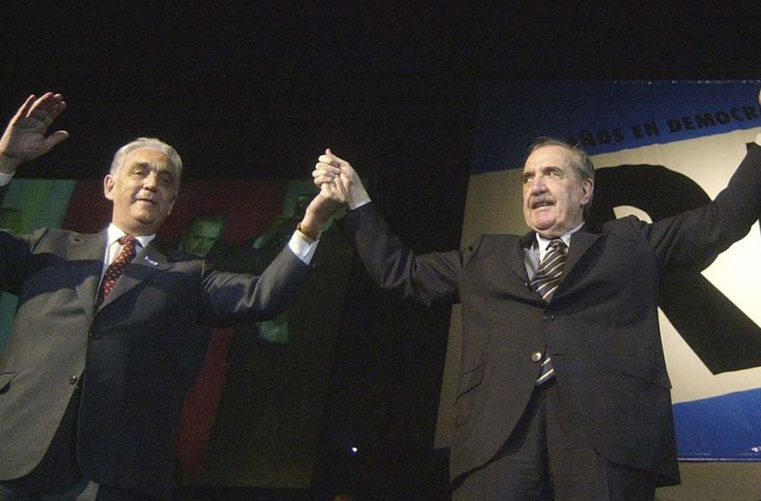 Murió Víctor Martínez, el vicepresidente de Alfonsín en 1983