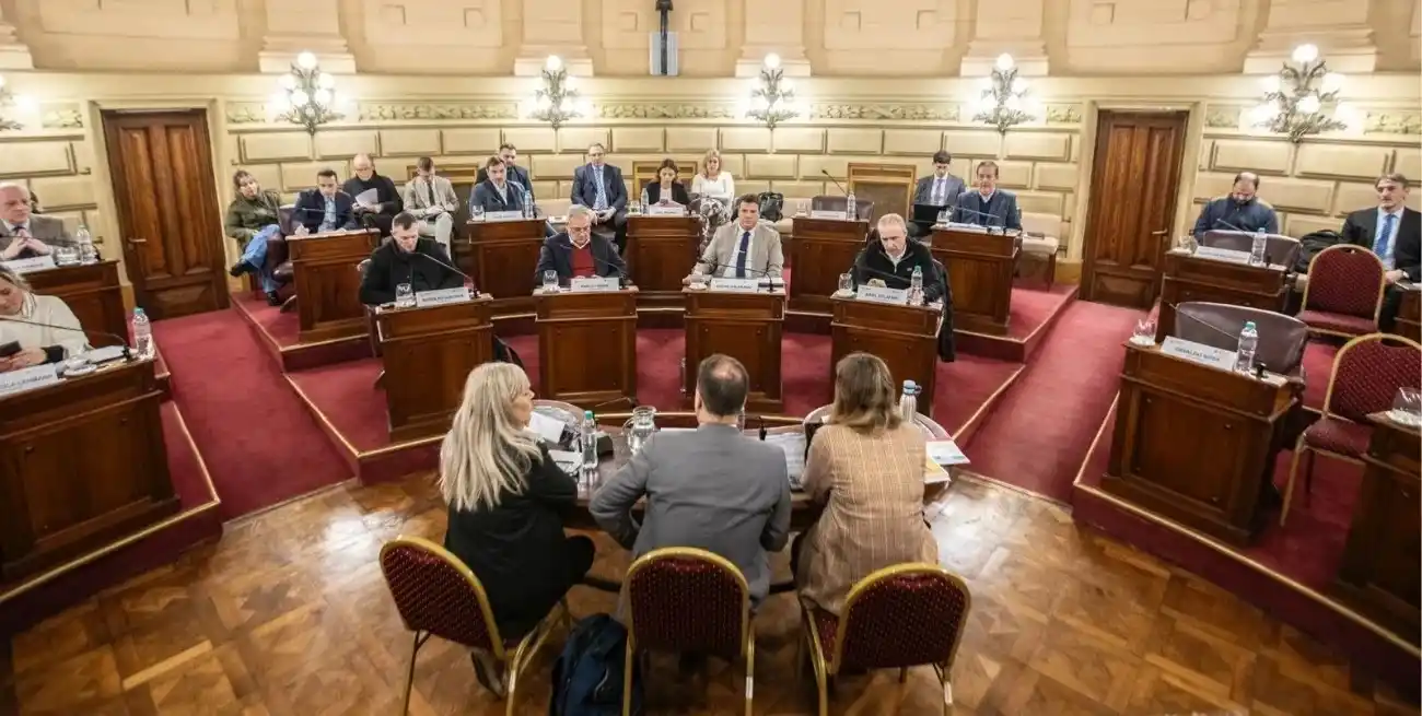 La comisión de Poder Judicial sesionó este martes en la Cámara de Senadores. Foto: Gentileza