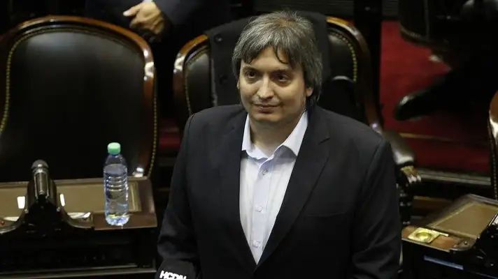 Máximo Kirchner: "Están decididos a proscribir a la ex presidente"   