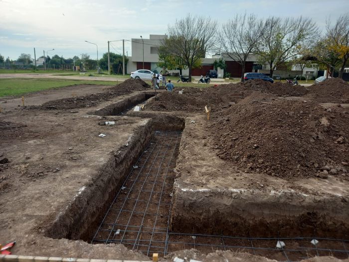 Comenzaron los trabajos de la nueva capilla Santa Rafaela María en barrio Álamos del Aero Club eduardo tomassini - 2
