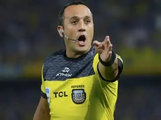 Fernando Espinoza arbitrará el viernes a la Lepra en Rosario recibiendo a Unión SF.