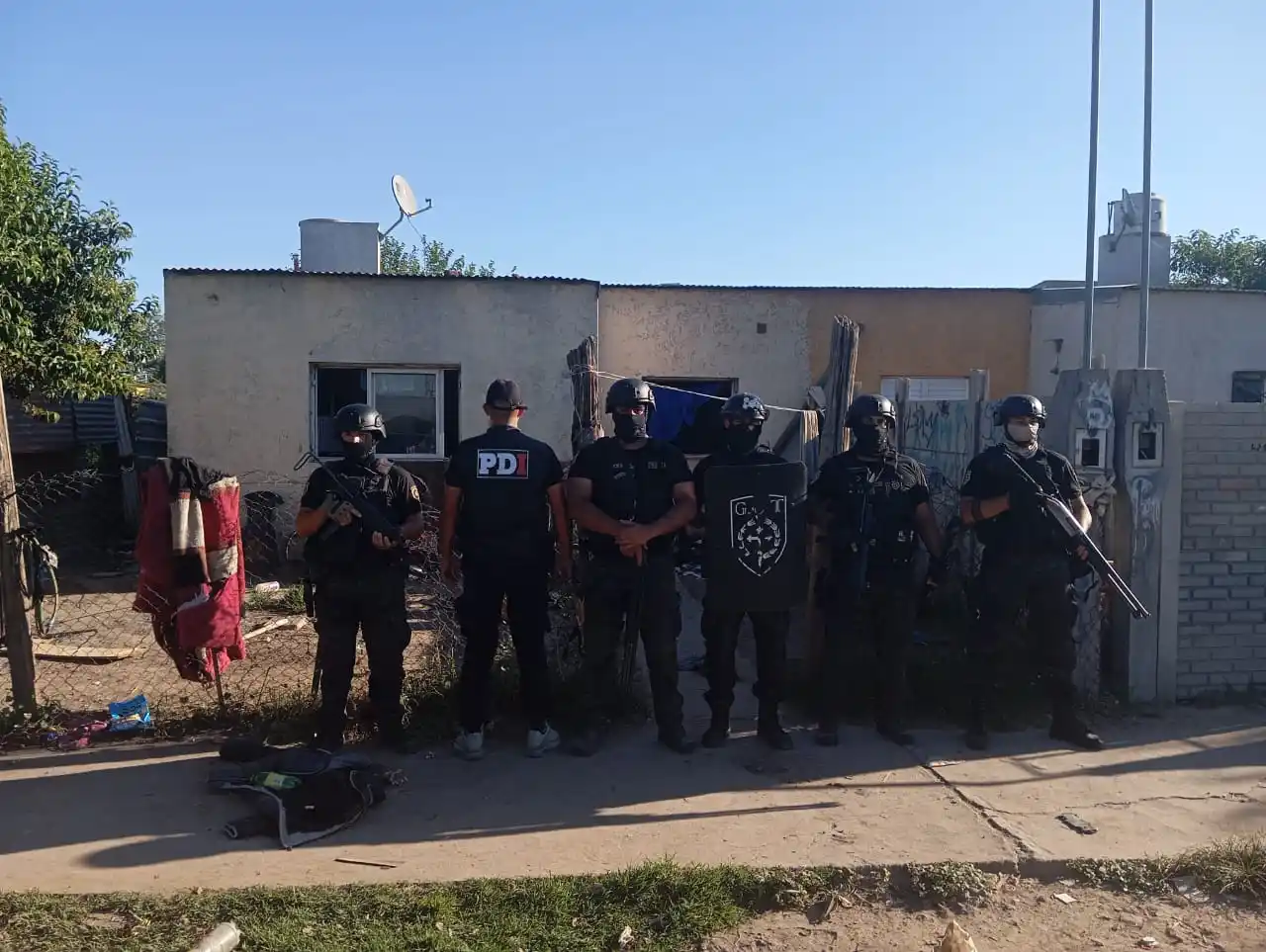 multiple allanamiento policia pd rafaela droga arma bicicleta operativo pdi - 4