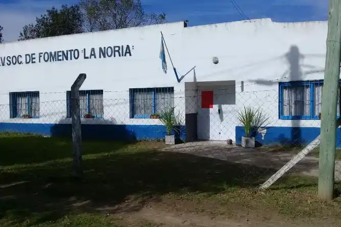 El CAPS La Noria celebrará el Día de la Bandera con pastelitos y chocolatada para los vecinos