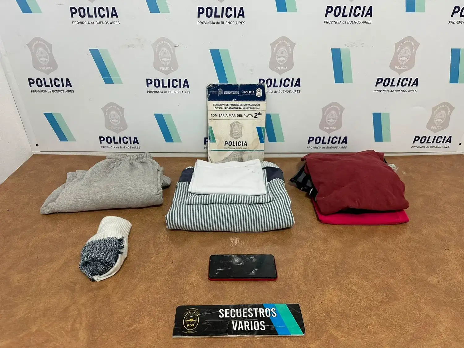 Un hombre de 26 años fue detenido acusado de haber cometido dos robos bajo la modalidad conocida como "escruche".