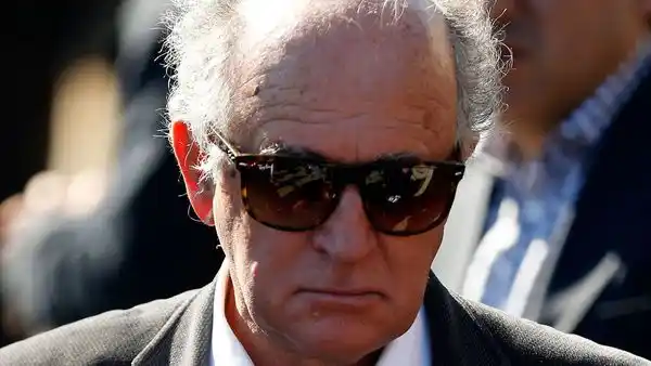 Revocaron el procesamiento de Oscar Parrilli