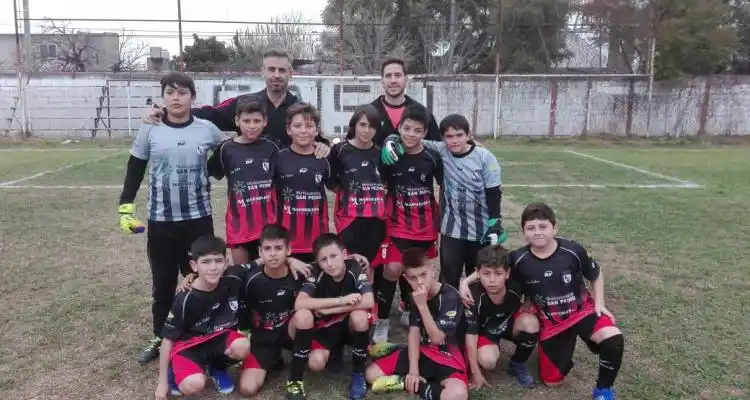 Debut con goleada para la selección 2008 de la Liga Infantil en el Provincial