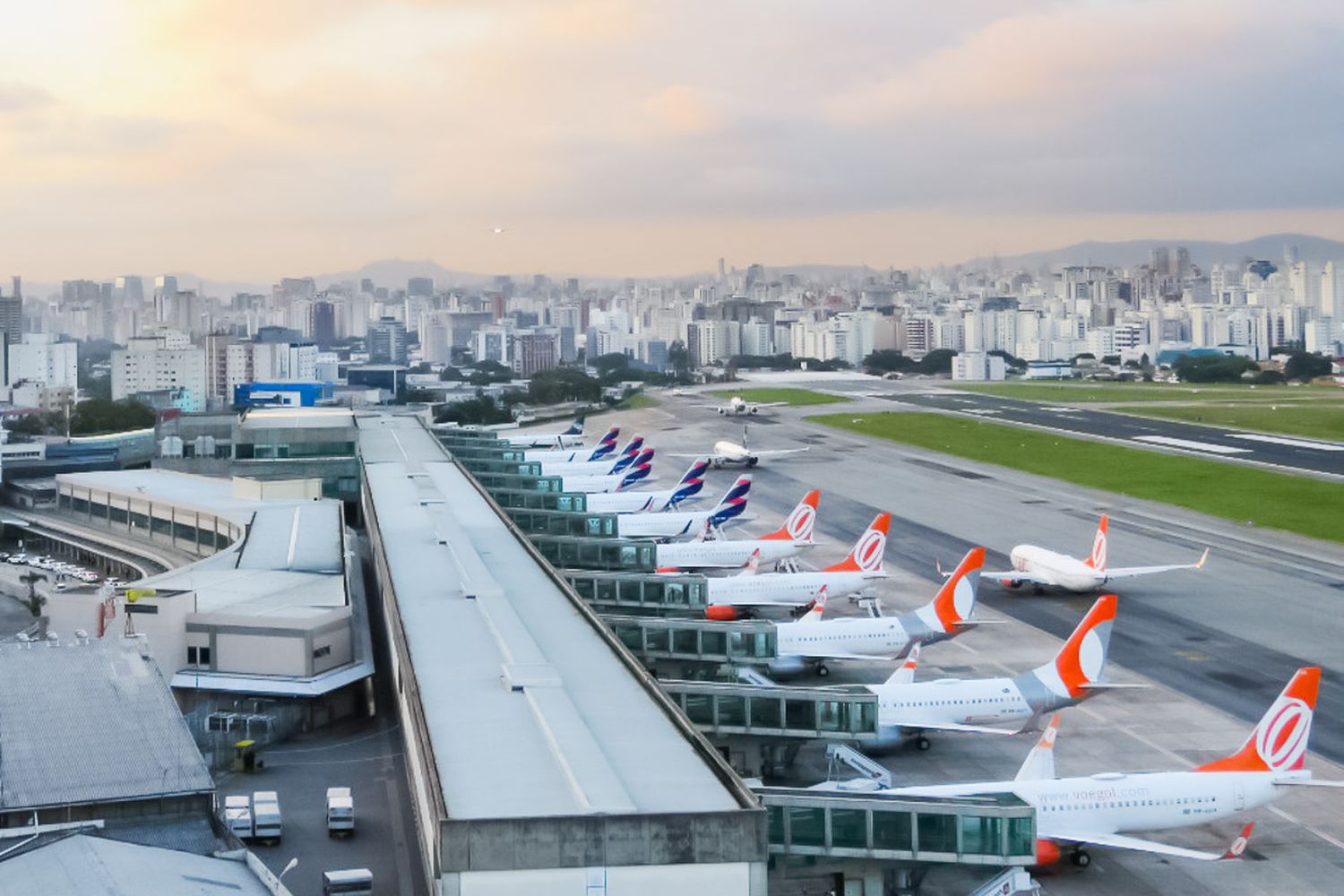 Lula sanciona nueva ley con millonaria inversión para fortalecer la aviación civil