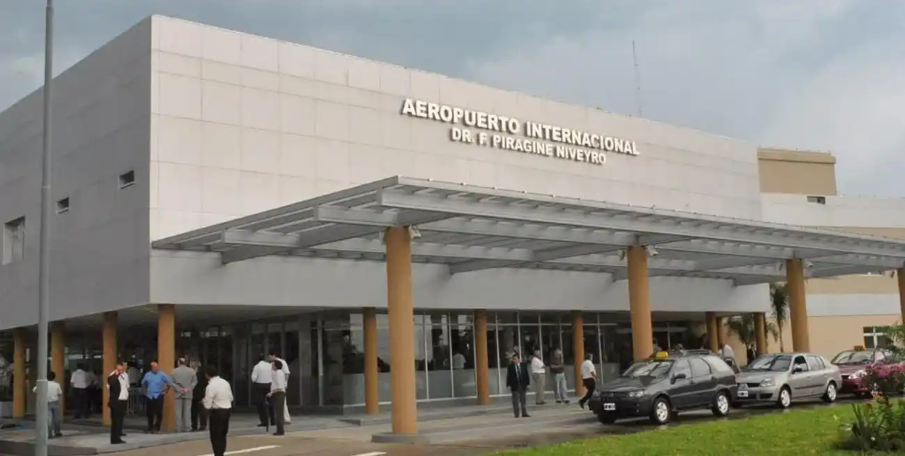 Amenaza de bomba en el aeropuerto de Corrientes: activaron un amplio operativo de seguridad