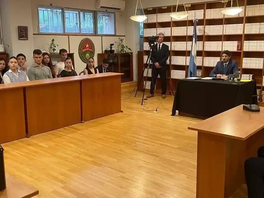 Una escena de simulacro de un juicio por jurados Foto: Gentileza