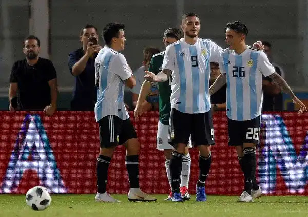 Argentina venció 2 a 0 a México
