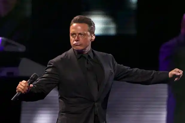 Tras suspender un show, un productor lanzó fuertes acusaciones contra Luis Miguel