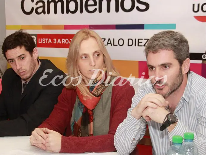 La UCR le solicitará a Rojas que opte por seguir al frente del Puerto o encabezar la lista de candidatos