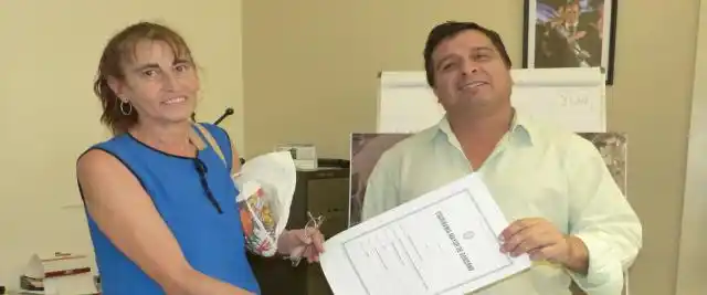 La Provincia entregará escrituras de sus viviendas a un centenar de familias de Paraná 