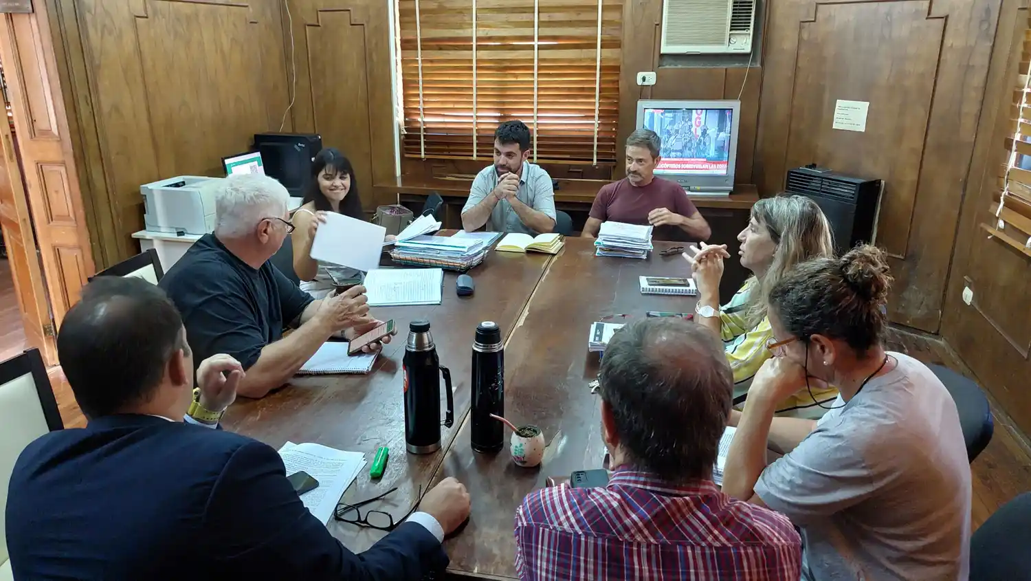 Brañas Pagés reunión de comisión