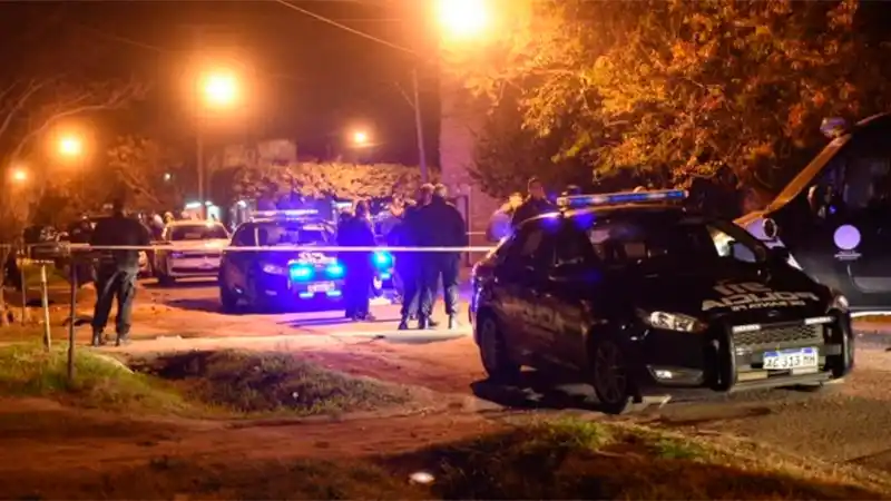 Hallaron a una mujer asesinada a golpes y a su hija desnutrida