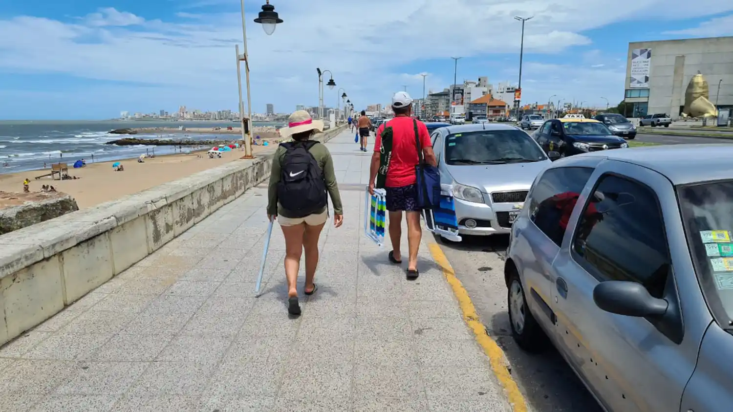 Fin de semanas XXL en Mar del Plata: A pesar del récord de turistas, cayeron las ventas