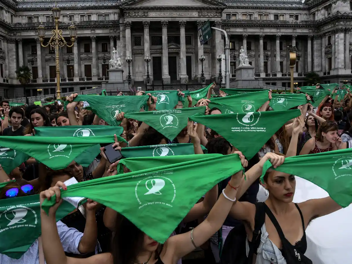 Aborto: el gobierno habilitó la discusión pero rechazó la sesión del 8M