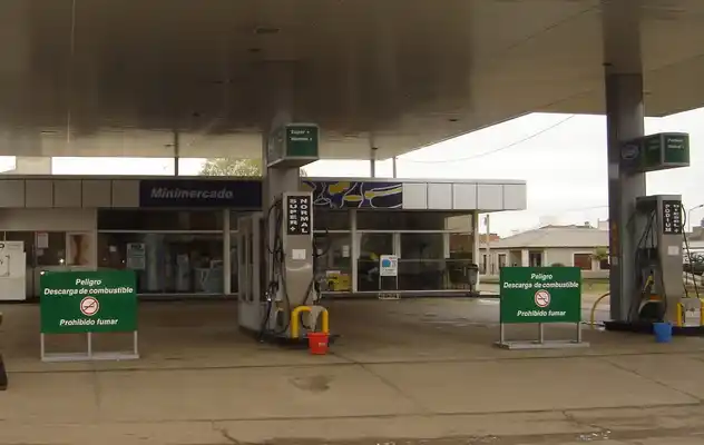 Investigan si dos robos a playeros tienen como autor a la misma persona  