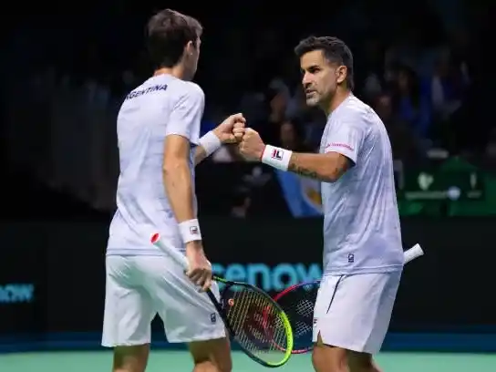 “Machi” y Molteni salen a la cancha en Barcelona.