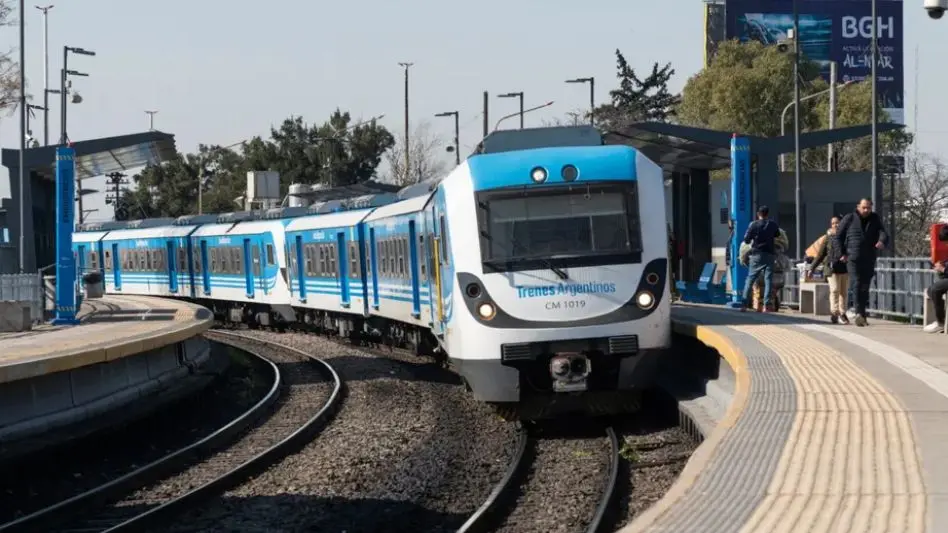 El Gobierno anunció la compra de 43 trenes nuevos para "renovar la flota del AMBA"