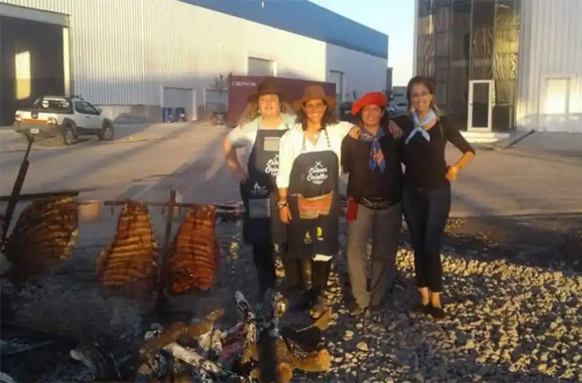 Mundial del Asado: dos mujeres de Pueblo Esther representarán a Argentina