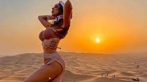 Una ex Gran Hermano disfruta en Dubai de la mano de su jeque