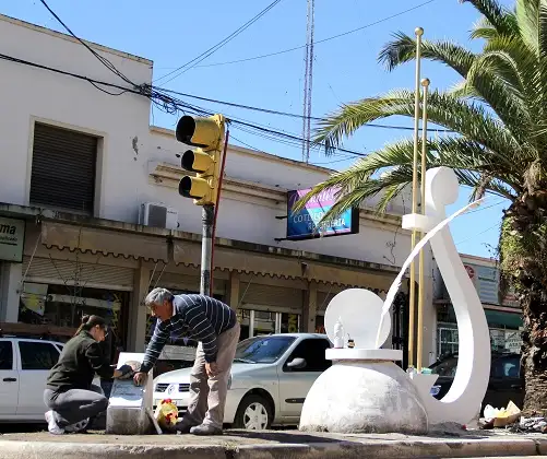 Restauraron el monumento de Miguel Ángel Chacón 