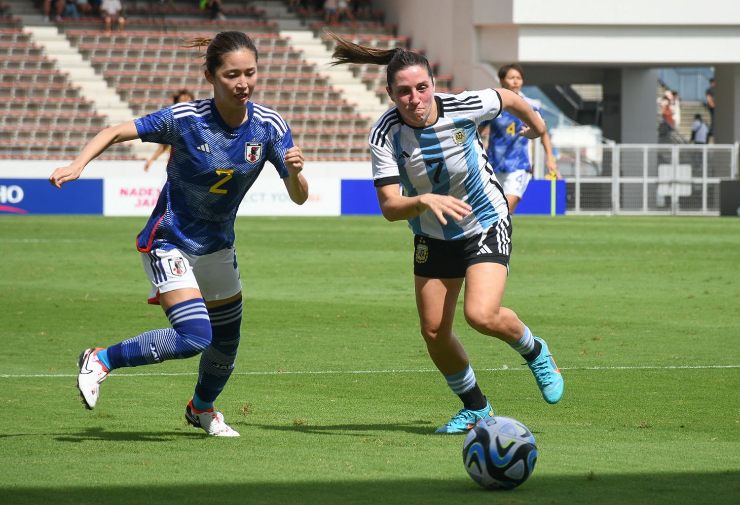 Con Núñez en cancha, Argentina sufrió un dura goleada