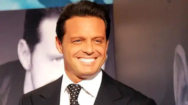 Luis Miguel pagó una fianza de un millón de dólares y fue liberado