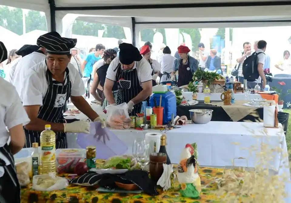 Hasta el 4 de noviembre podes inscribirte al concurso de pollo al disco