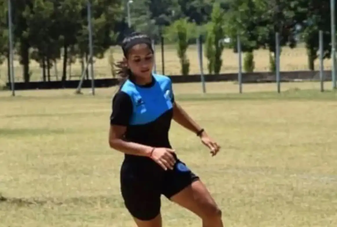 Tras la muerte de una futbolista en un accidente, investigan a su padre por la muerte del dirigente que manejaba el auto