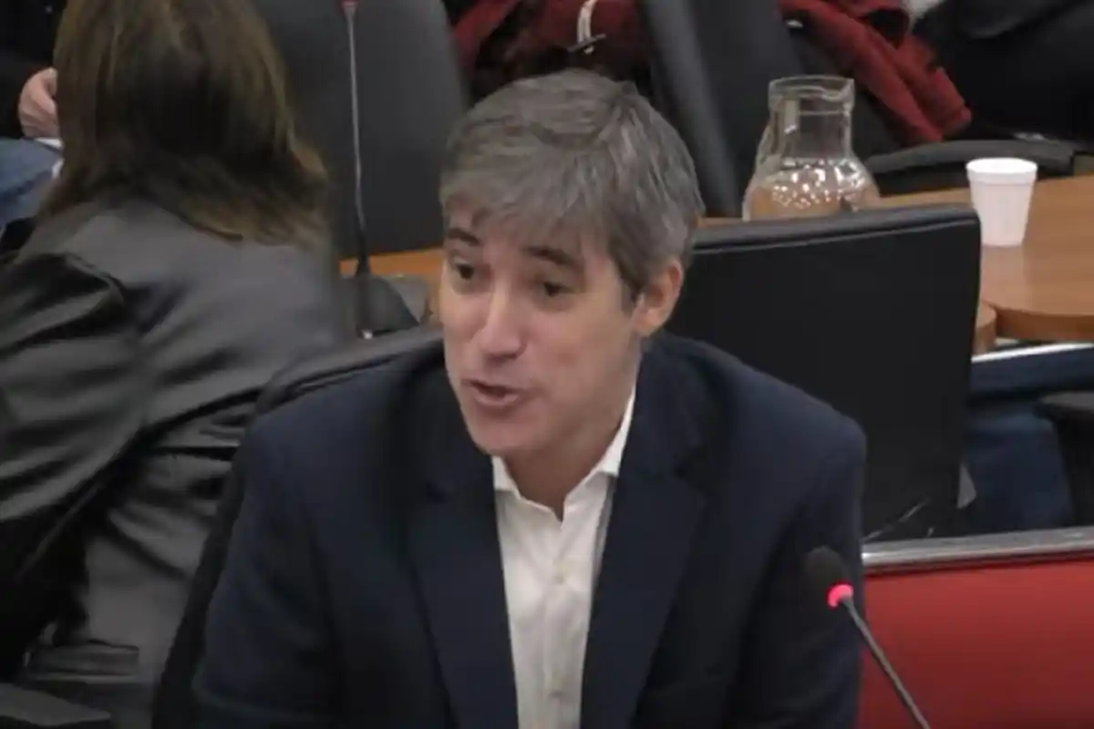 El exsecretario de Asuntos Políticos Adrián Pérez fue uno de los expositores de ayer.