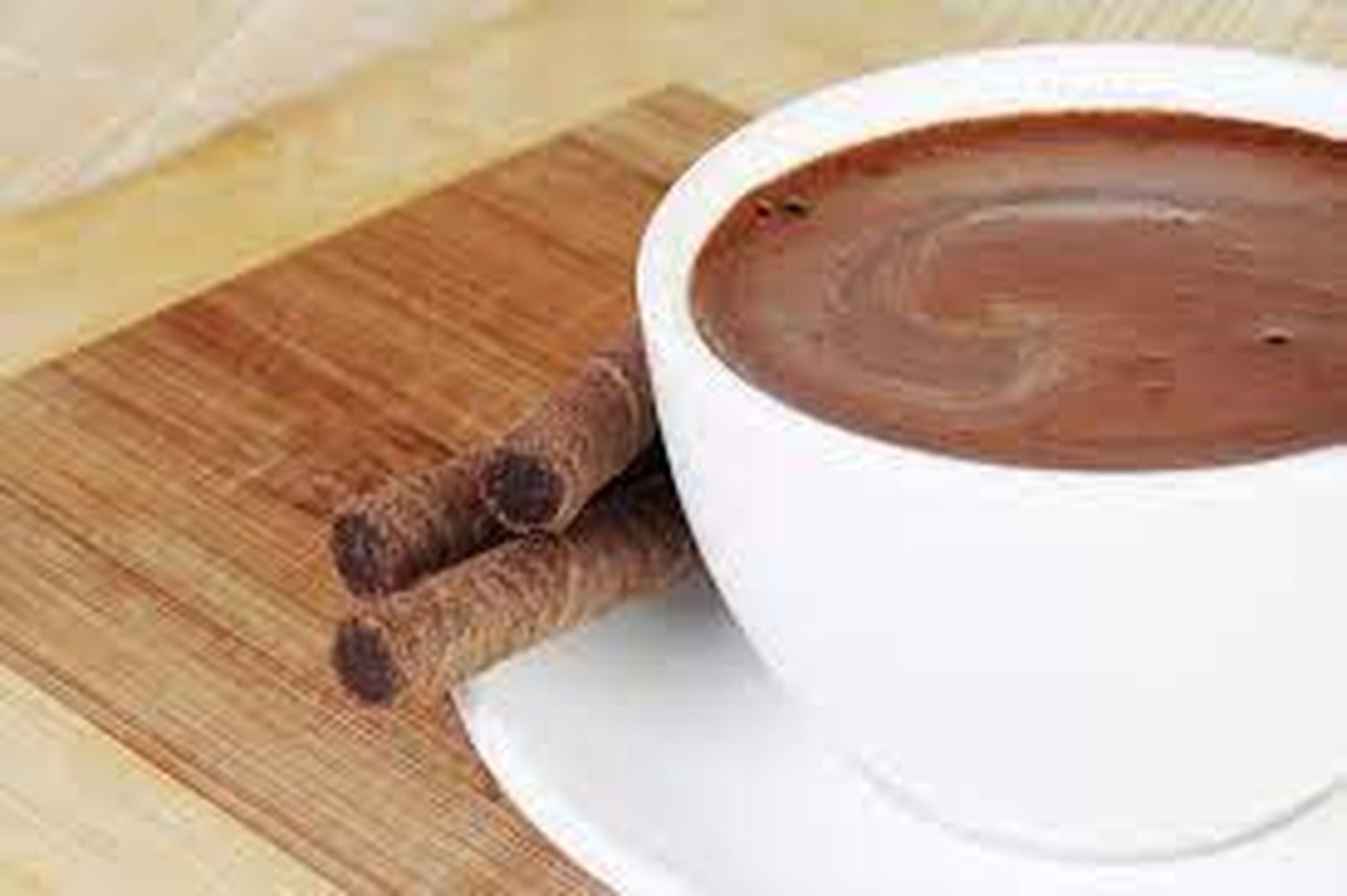 Prepara un chocolate caliente cremoso con esta mezcla casera