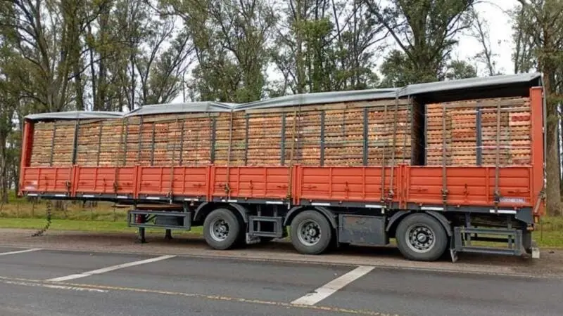 Un camionero denunció que fue secuestrado en Armstrong y apareció horas después en Córdoba sin el camión