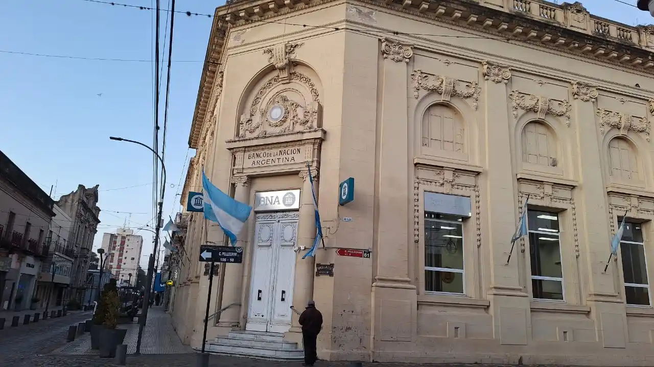 Feriado bancario: sin atención presencial este jueves en todo el país