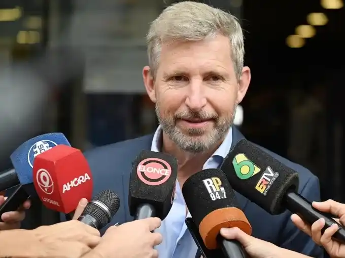 Frigerio celebró la baja de retenciones y afirmó que "la Argentina está en la dirección correcta"