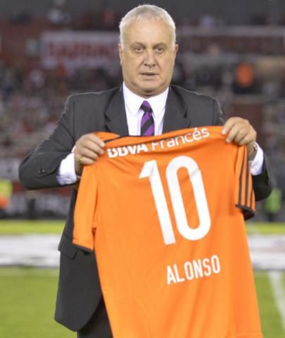 Beto Alonso, picante contra De Rossi: "No aprendió nada, es un tribunero"
