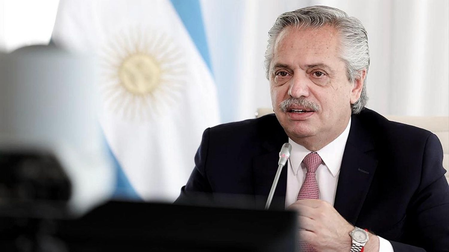 Alberto Fernández analiza profundizar restricciones luego de que las últimas medidas no dieran el resultado esperado