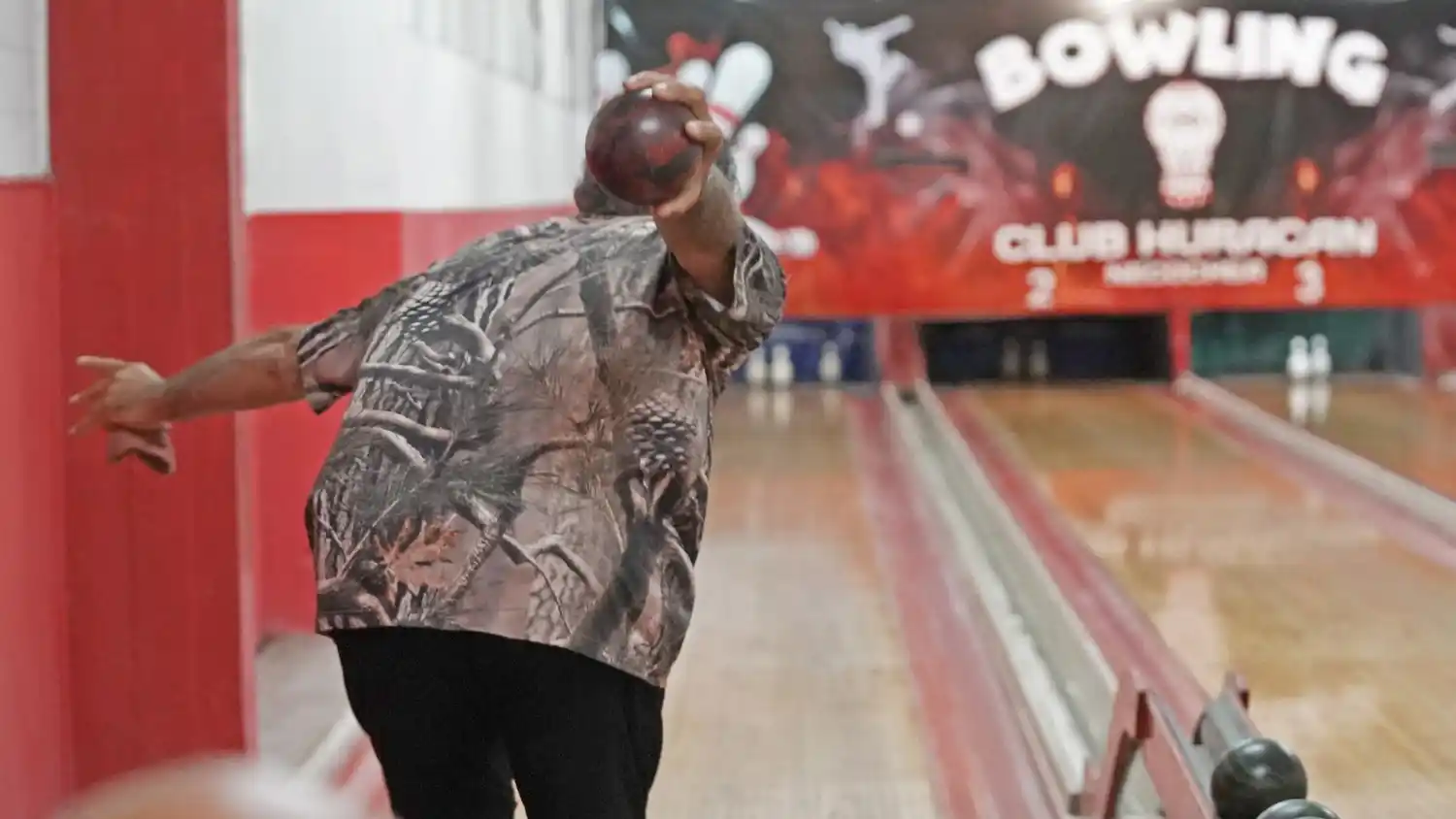 El Apertura de Bowling del Club Huracán atravesó su primer etapa