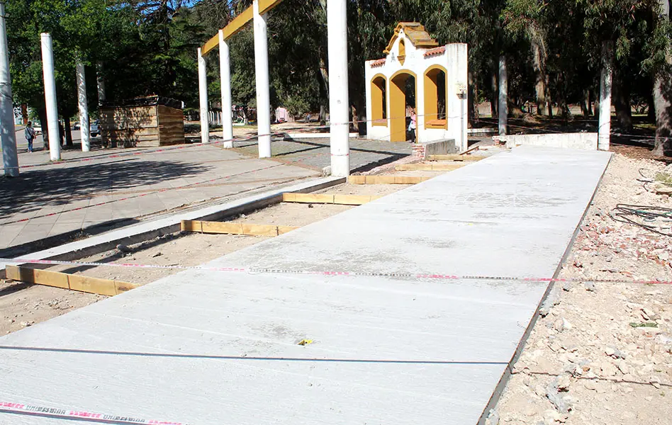 Avanza la nueva feria en el Parque Miguel Lillo